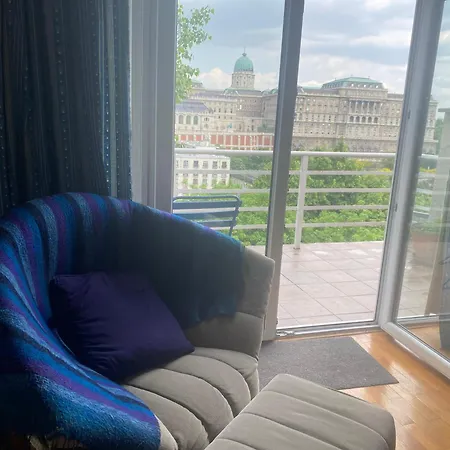 Apartman Breathtaking View Apartmant Opposite The Castle Budapest