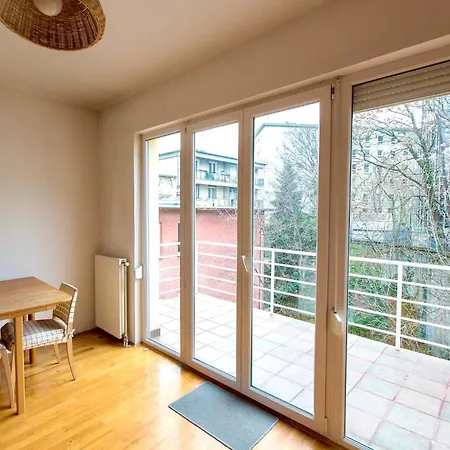 Breathtaking View Apartmant Opposite The Castle *